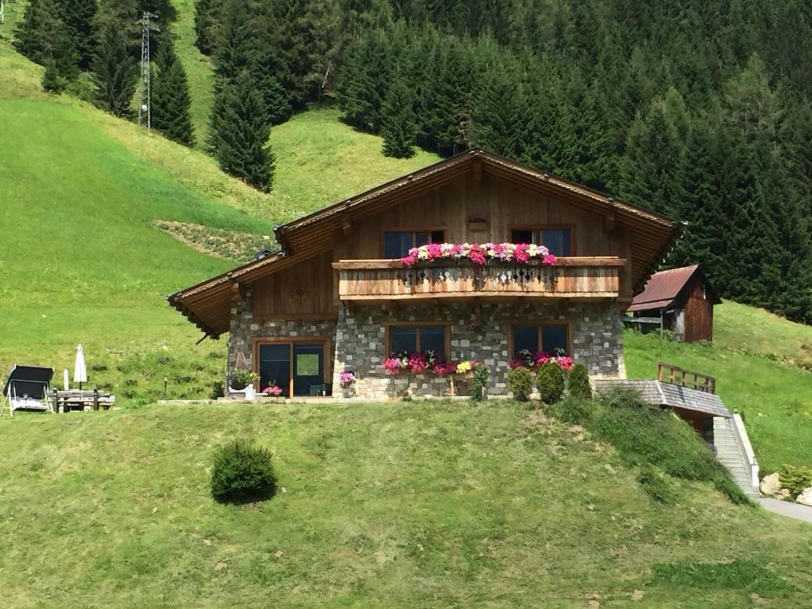 Bed and Breakfast Borgo Antico à Sappada Extérieur photo
